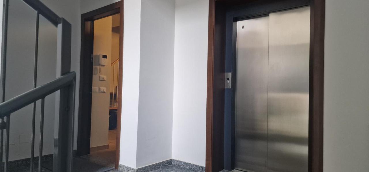 Charmant E Spazioso Monolocale A Due Passi Dalla Martesana Milan Extérieur photo